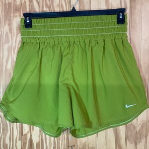 Nike Athletic Shorts Lightweight Elastic Waist
